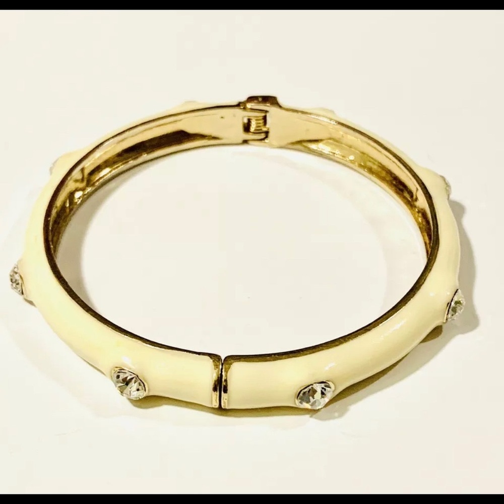 Vintage Premier Designs Cream Enamel Hinged Bangle